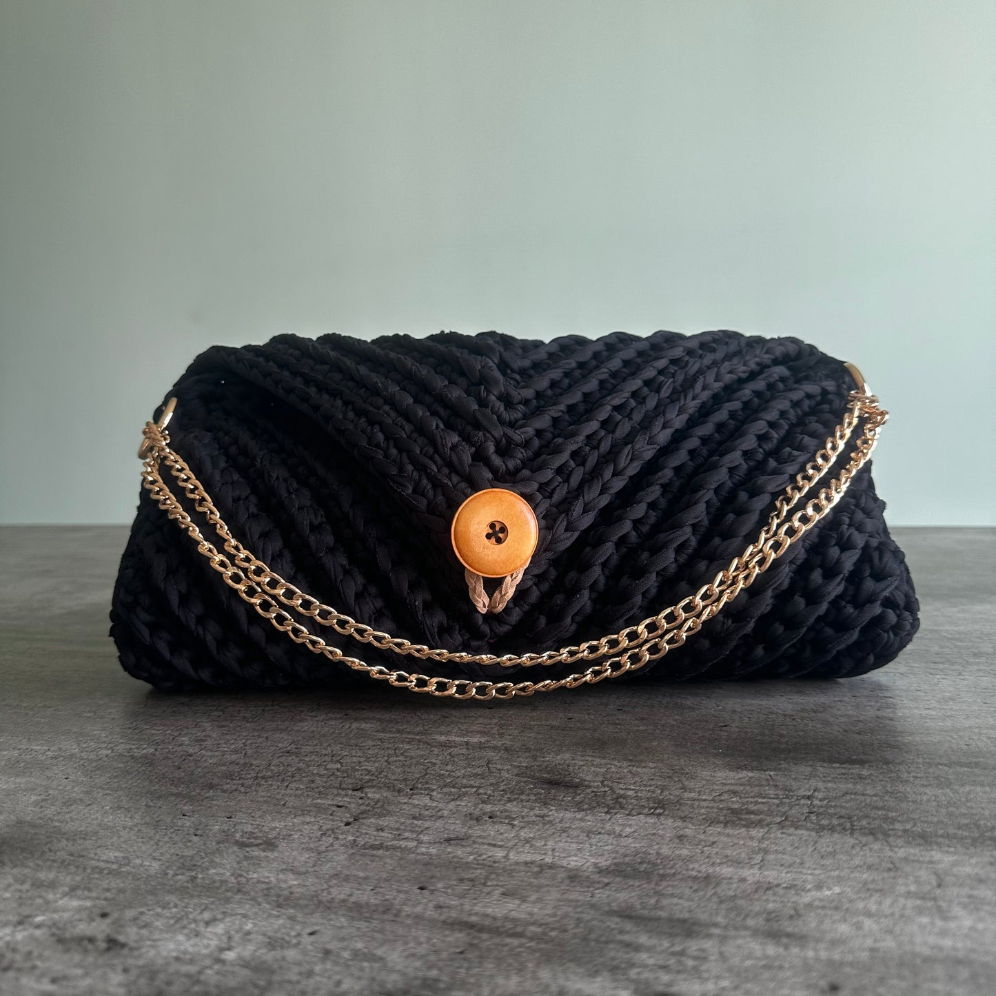 Bolso Medianoche Maxi Negro