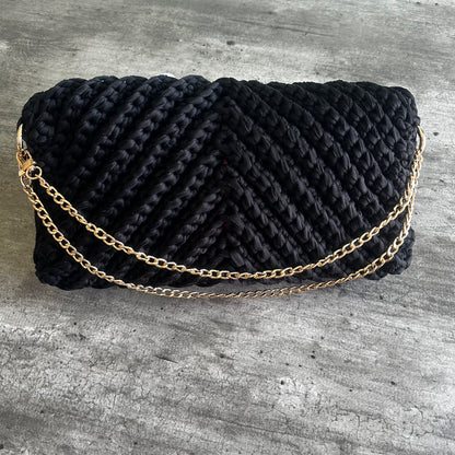 Bolso Medianoche Maxi Negro